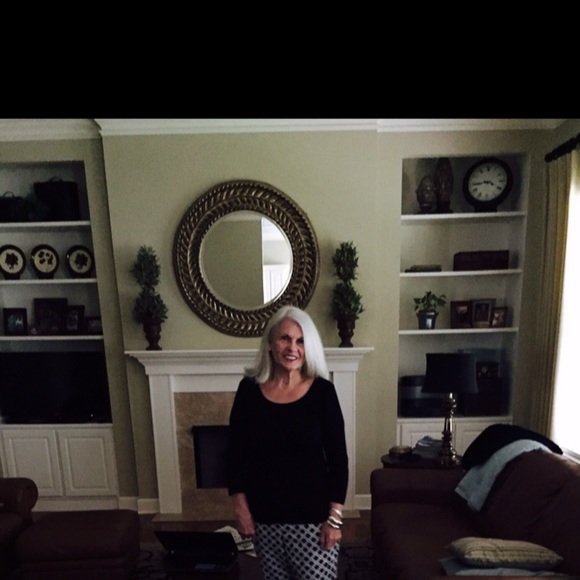 Meet your Posher, Maxine - Picture 15 of 15